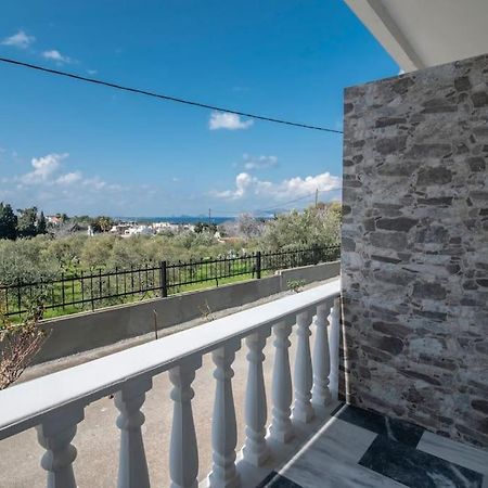 Dion House Apartman Pszalídi Kültér fotó